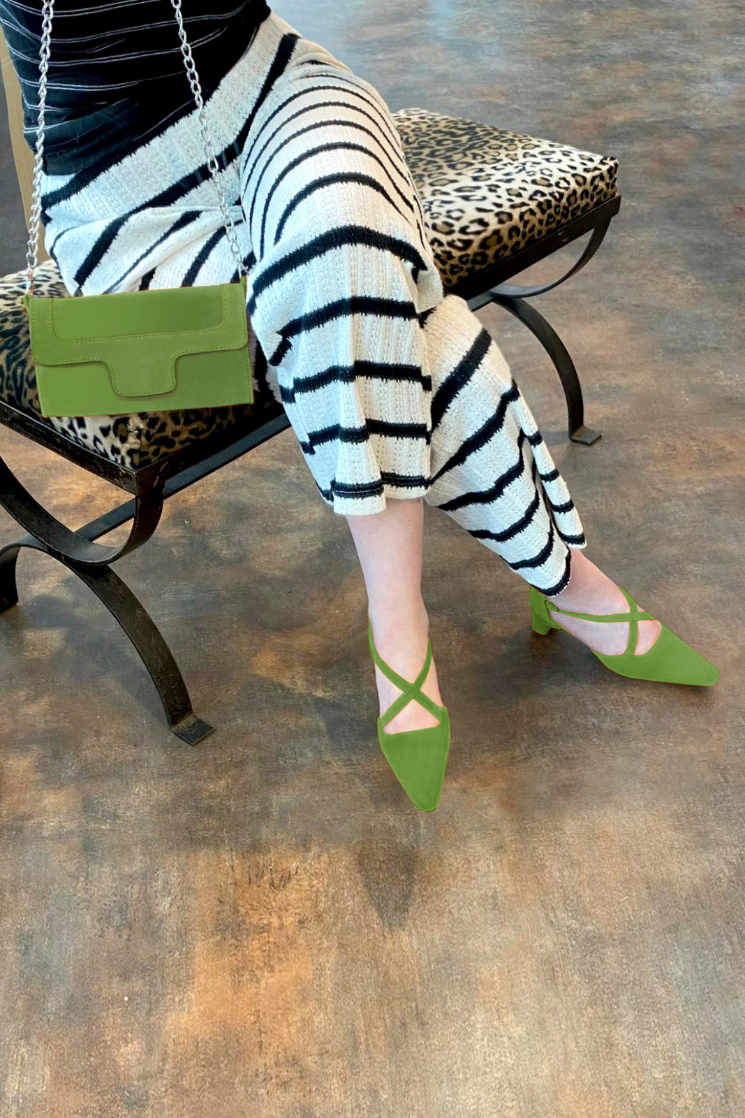 Grass green women's open side shoes, with crossed straps. Tapered toe. Low kitten heels. Worn view - Florence KOOIJMAN